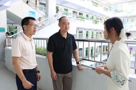 共赴教育之约，同护成长之路——太白实验学校2025年秋季家长会