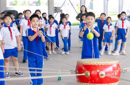 育新砺志·科创未来 ——深圳市东昌小学四年级少先队员开展主题研学活动
