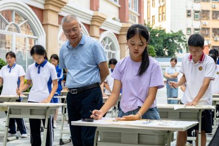 墨香飘校园，笔韵绽芳华  —— 华美外国语学校第四届国语文化节书法雅集纪实