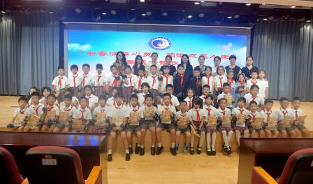 书香满校园，阅读伴成长 ——翠北实验小学第8周升旗仪式