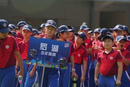 少警进警营，安全记心间——人民小学少警代表参加深圳公安特警支队开放日活动