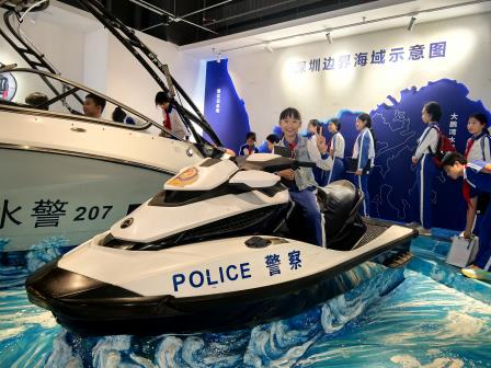 警营践学育品格 少年逐梦显担当——翠北实验小学“行走的思政课”第35期