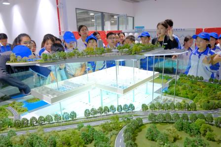 探秘净水魔法 厚植环保初心——红桂小学六6班开展水质净化厂实践活动