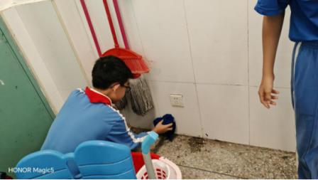 新秀小学周五爱国卫生运动简讯：师生齐动手 共筑健康校园