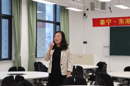 小初贯通促成长，联合教研赢未来 ——深圳市泰宁小学与东湖中学携手开展“小初贯通培养”联合教研活动