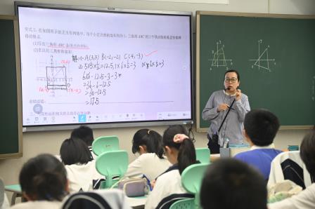 以交流促提升，以互鉴谋发展 ——深圳市桂园中学与珠海市、怀集县骨干教师交流活动圆满举行
