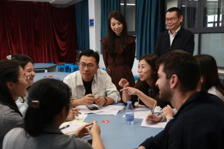 深港教育携手探AI 智慧教研共创未来—— 罗湖区 2025 年粤港澳姊妹学校交流研讨活动