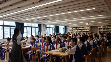 深港教育携手探AI 智慧教研共创未来—— 罗湖区 2025 年粤港澳姊妹学校交流研讨活动