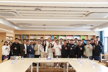 深港教育携手探AI 智慧教研共创未来—— 罗湖区 2025 年粤港澳姊妹学校交流研讨活动
