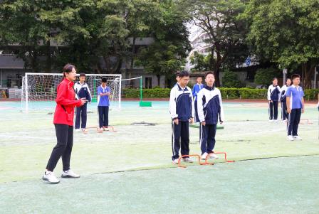 结对帮扶启新思，共研共学促成长|怀集梁村中学、顺德建安中学到罗外实验学校参观交流