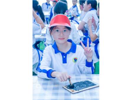 深圳市怡景小学举行4-6年级社会实践活动