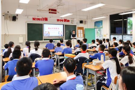 筑牢法治防线，守护青春同行 ——翠园文锦中学开展校园防欺凌安全教育知识宣讲