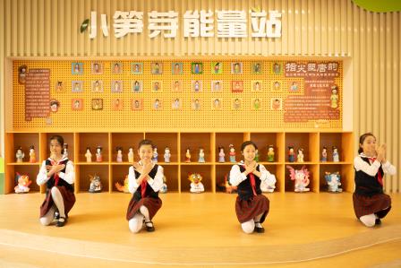 深鄂对话，共绘发展——武汉团市委莅临翠竹外国语实验学校调研少先队工作