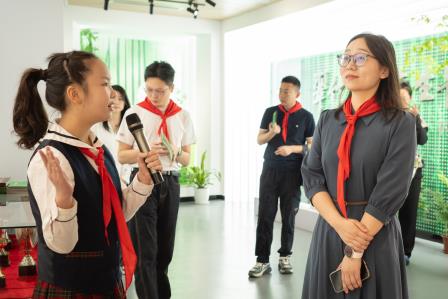 深鄂对话，共绘发展——武汉团市委莅临翠竹外国语实验学校调研少先队工作