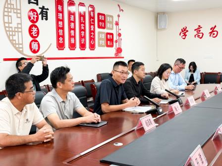 深汕同心促均衡，德育帮扶共成长 ——深圳市翠园文锦中学赴陆丰市碣石中学开展教育帮扶交流活动