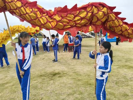 探索田园智慧，体验实践乐趣——深圳市仙桐实验小学开展秋季滨海田园研学活动
