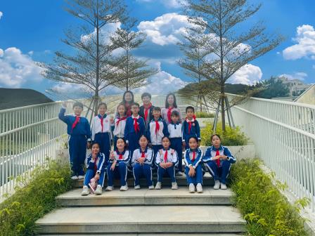 一堂行走的思政课，一场强军的寻梦旅——东晓小学“朝阳三寻”主题践学活动走进双拥示范带