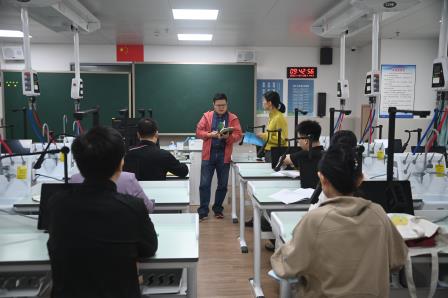 新质奋楫领航向，擘画精研新课堂  —— “百人听千课” 活动深度赋能桂园中学教育改革