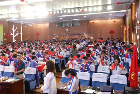 强国复兴有我，争当新时代好少年——锦田小学五年级换大号红领巾仪式顺利举行