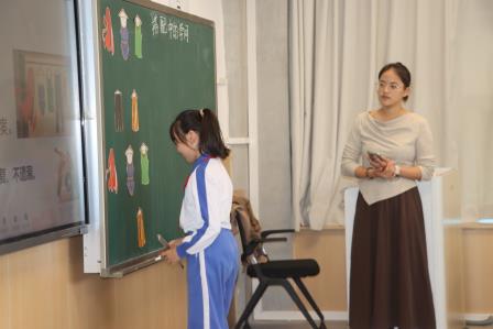 罗湖外语小学高质量完成罗湖区“百人听千课”教学视导活动