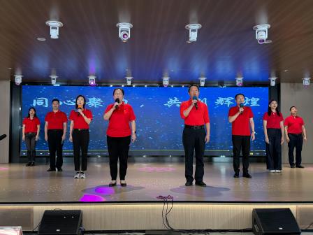 文韬武略备中考，锦心绣笔赢未来——翠园文锦中学召开2025-2026学年度初三教育教学工作会议