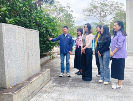 党建引领聚合力，砥砺奋进新征程——翠竹党总支开展“行走的思政课”主题党日活动