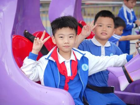 体育运动乐趣多，赋能双减促成长——深圳市罗湖区湖贝小学开展1-3年级2025年秋季社会实践活动