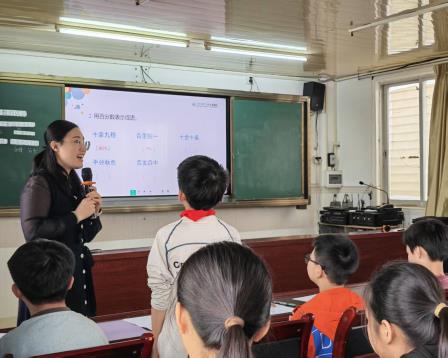翠北南塘携手行 教研相长育新苗——深圳市翠北实验小学与陆丰南塘镇中心小学结对交流活动纪实