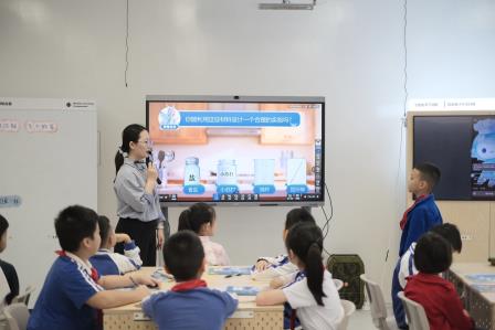 AI激趣启童智，视导赋能向未来——深圳市罗湖区梅园实验学校小学部“百人听千课”教学视导活动纪实