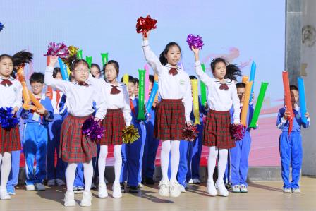 运动逐梦 强国担当——深圳市仙桐实验小学举行喜迎全运主题升旗仪式暨校运会启动仪式