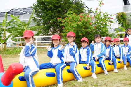 躬耕田园润童心，探秘科技筑梦想——深圳市莲南教育集团安芳小学开展秋季社会实践活动
