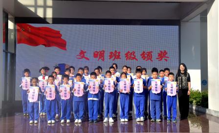 为心灵赋能，为成长加油 ——深圳市翠北实验小学主题升旗仪式（第十二周）