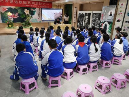 刀刻红色印记，笔传爱国薪火 —— 深圳市洪湖小学“艺术家进校园”木刻版画主题教育圆满落幕