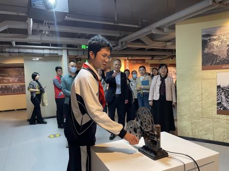 “校社共育·能力拓维” ——红桂中学与东门街道共话校社协同育人新篇章
