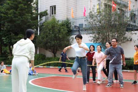 红岭小学·健心课程｜童心逐梦展风采 运动筑基向未来