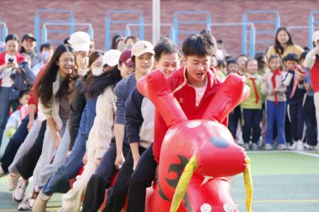 燃动小我 全运向新 —— 翠园东晓创新学校小学部举办第四届体艺节