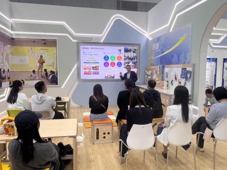 深圳市罗湖区滨河实验中学亮相全国性教育盛会｜聚焦新质教育，展示滨实风采