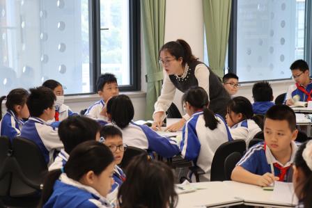 泰宁甲子共联研 优质均衡促发展 ——深圳市泰宁小学与陆丰市甲子镇中心小学开展教学联研活动