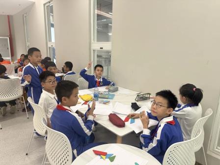深圳市怡景小学学子在罗湖区大创客节绽放科创风采