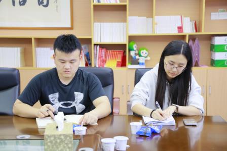 深圳市仙桐实验小学举行青年教师共同体培训暨项目式学习专题培训
