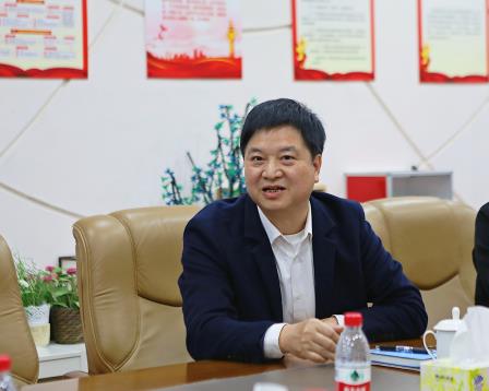 天津市滨海新区泰达中小学参访团到访螺岭外国语实验学校交流研讨