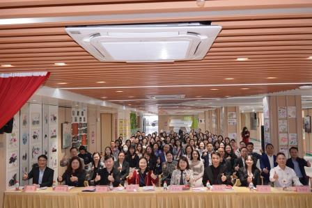 荷香润心育新人，国之脊梁铸魂脉——大湾区大中小学思政课一体化“国之脊梁思政金课”展示活动在洪湖小学举行
