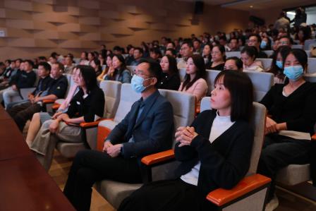 双向奔赴 共话成长——翠园东晓创新学校小学部举行2025-2026学年第一学期家长会