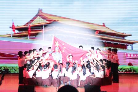 歌声铸魂育新人 美育花开满校园 —— 淘金山小学举行校园合唱大赛