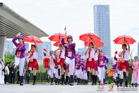 燃动全运！深圳市水库小学少先队鼓号队亮相第十五届全运会火炬传递深圳站收火仪式
