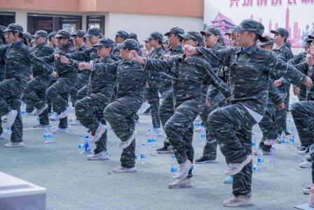 莲塘小学：探索海洋与科技，共赴素养成长之约