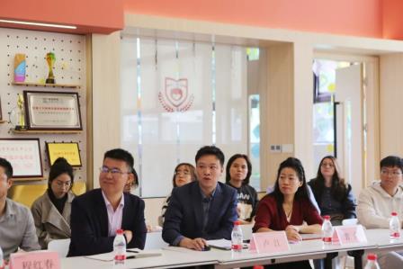 小初衔接“零距离”，共育成长“过渡桥”——东湖中学携手百雅实验小学开展小初衔接交流活动