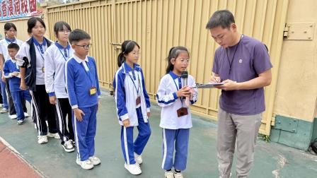 新华外国语学校举行2025年秋季消防安全疏散演练活动