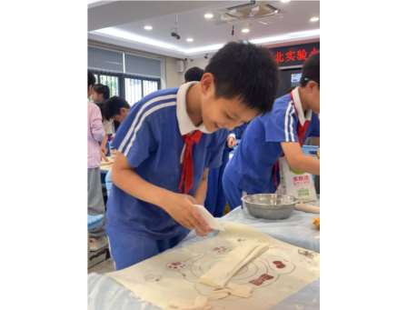 烹各省佳肴，英语话“舌尖中国” ——翠北实验小学劳动项目式贯通课程新探索