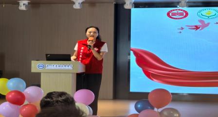 家校同心育新苗，携手共筑成长林 ——翠园文锦中学初一年级家委迎新大会圆满举行